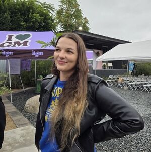 Meet your Posher, Alexandra